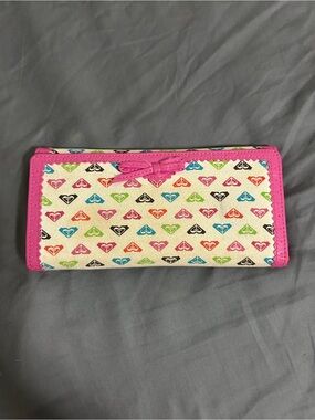 Roxy Y2K Multicolor Logo Trifold Wallet Vintage With Hearts